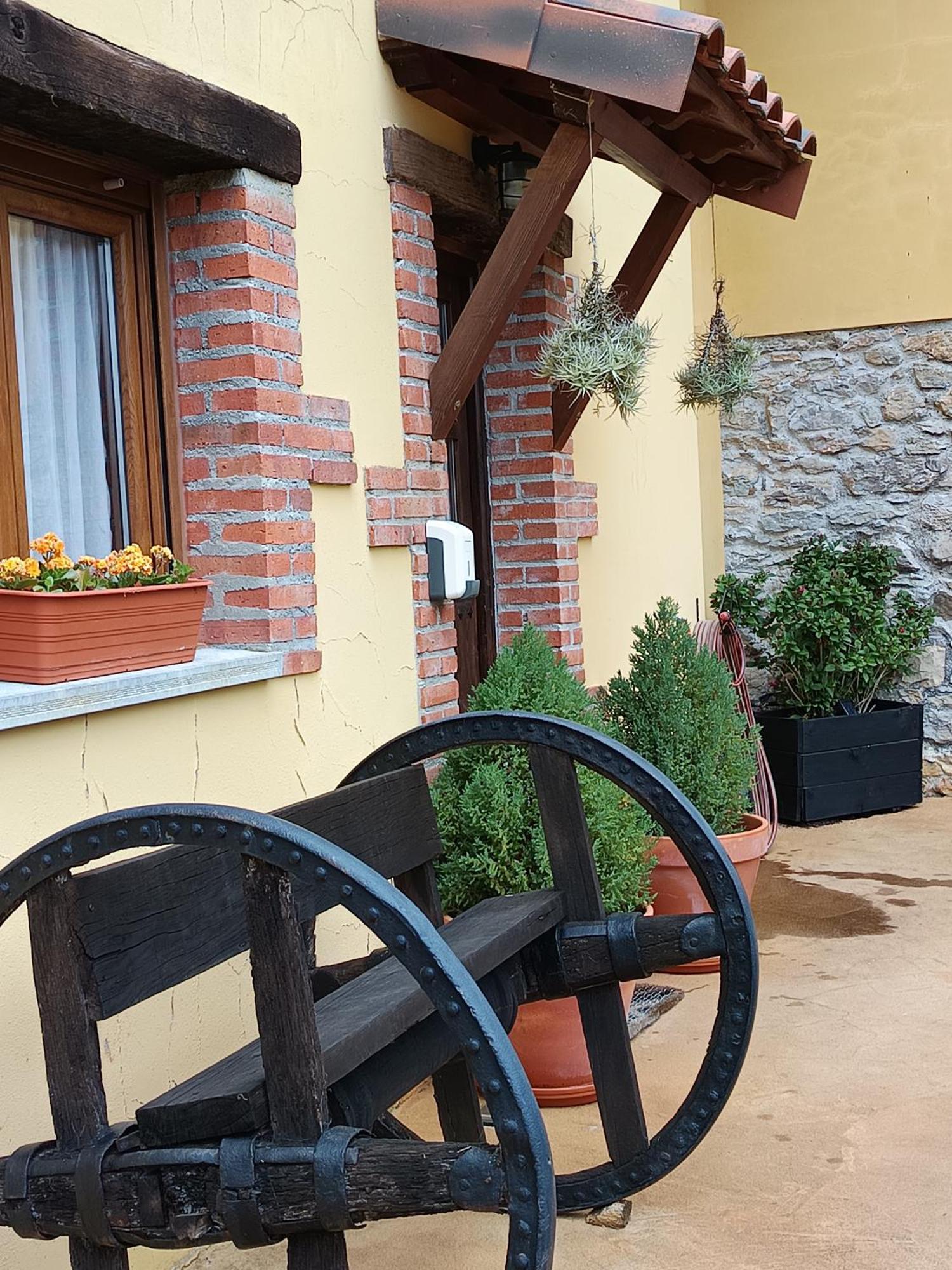 Carroceu Rural Apartment Cangas de Onis Bagian luar foto